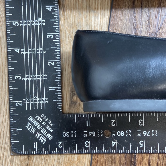 Charles & Keith Pointed Toe Black Flats Size 37 - Picture 12 of 13